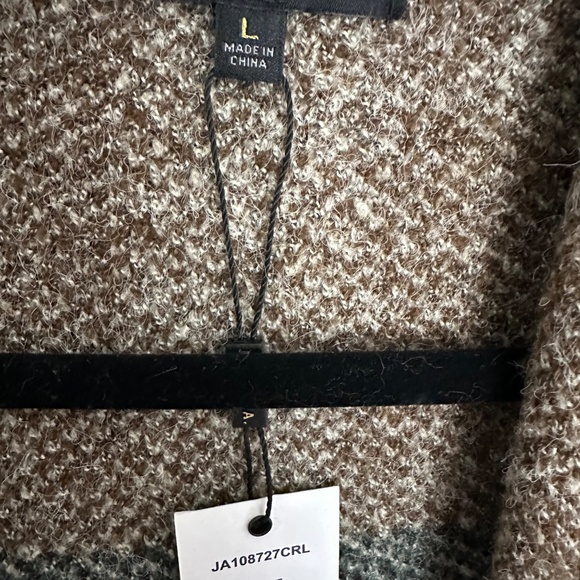 Joseph A. Plaid long Cardigan. NWT. Large - Picture 6 of 6